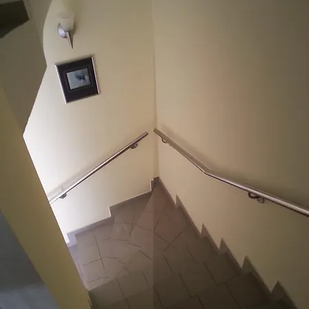 Apartmani Ana *
